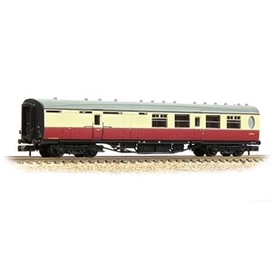 Graham Farish 376-276B LNER Thompson Brake Third Corridor BR Crimson & Cream