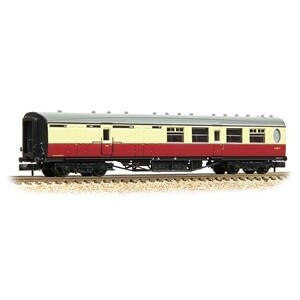 Graham Farish 376-276A LNER Thompson Brake Third Corridor BR Crimson & Cream