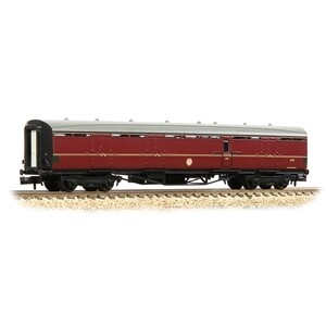 Graham Farish 374-862 LNER Thompson Full Brake BR Maroon
