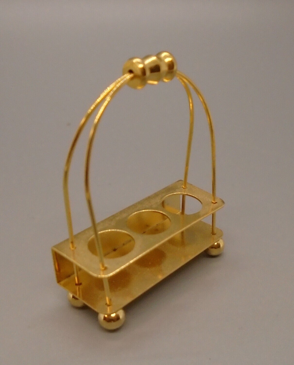METAL BOTTLE CARRIER