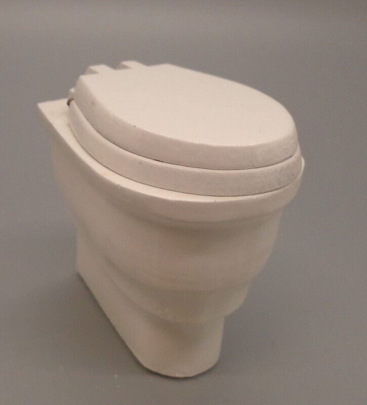 MODERN TOILET