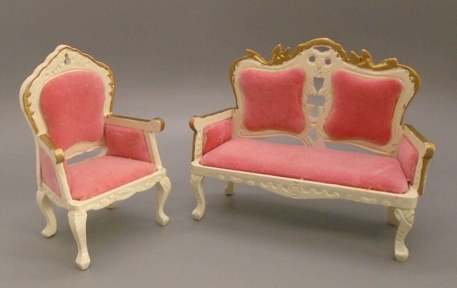 PINK VELVET AND WHITE PARLOUR SET