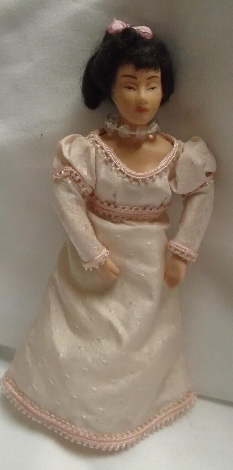 VINTAGE LADY IN WHITE WITH PINK TRIM