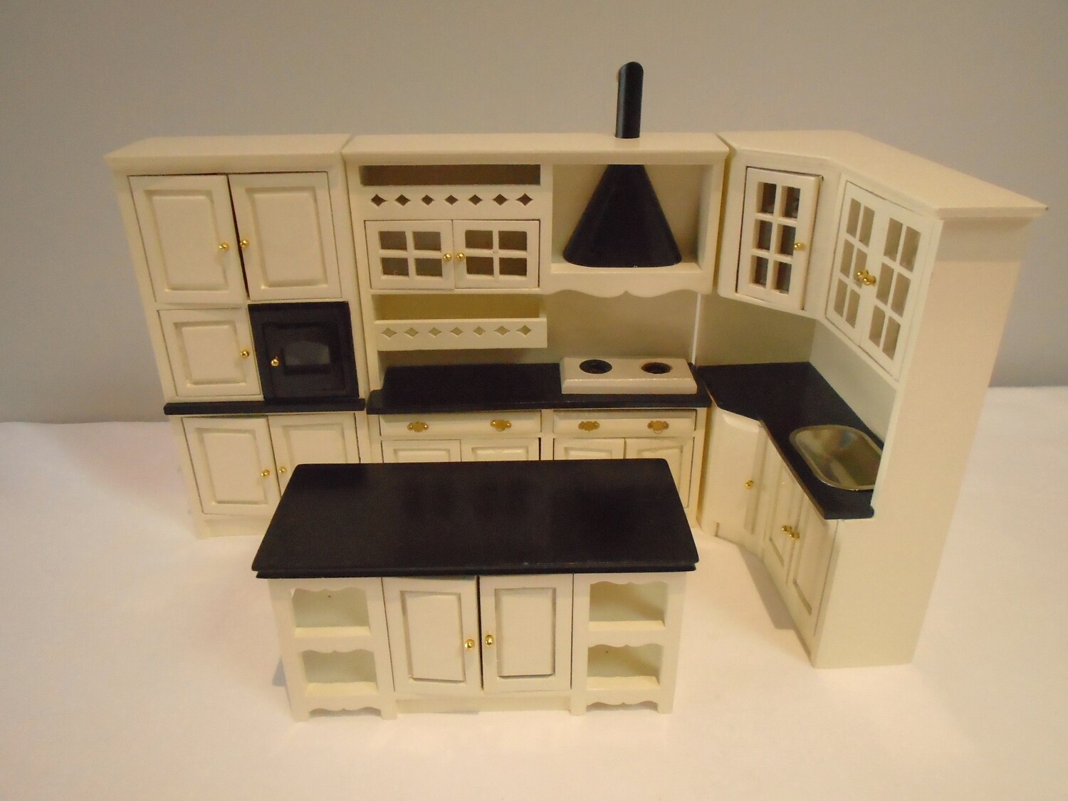 4 PC CREAM AND BLACK KITCHEN WITH ISLAND