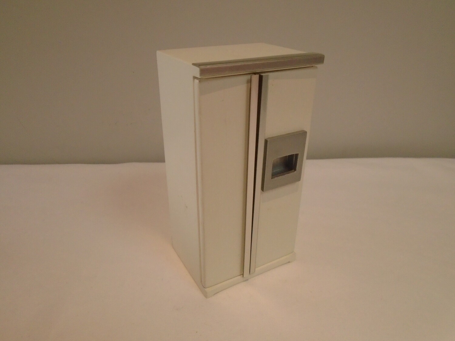 DOUBLE FRIDGE FREEZER