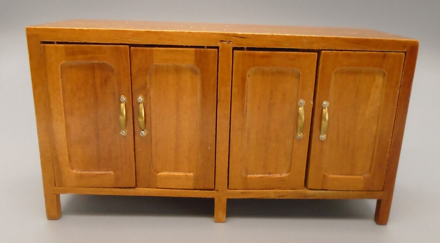 WOOD SIDEBOARD WITH 4 DOORS