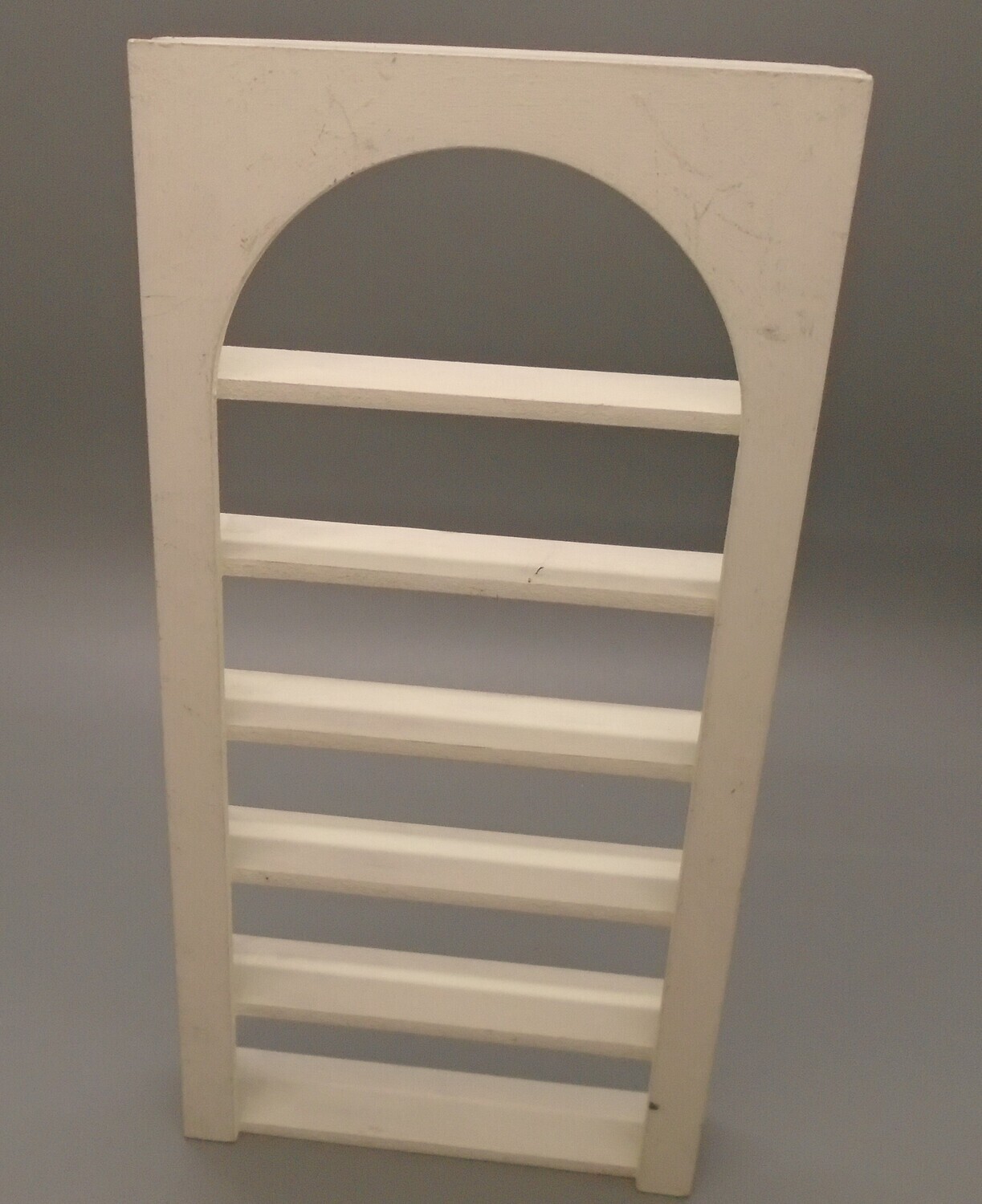 PRE-LOVED OPEN SHELVING