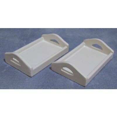 WHITE TRAY