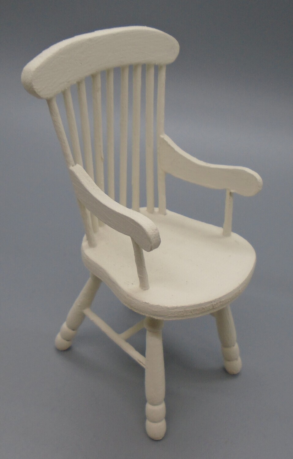 HIGH BACK CHAIR WITH ARMS IN WHITE