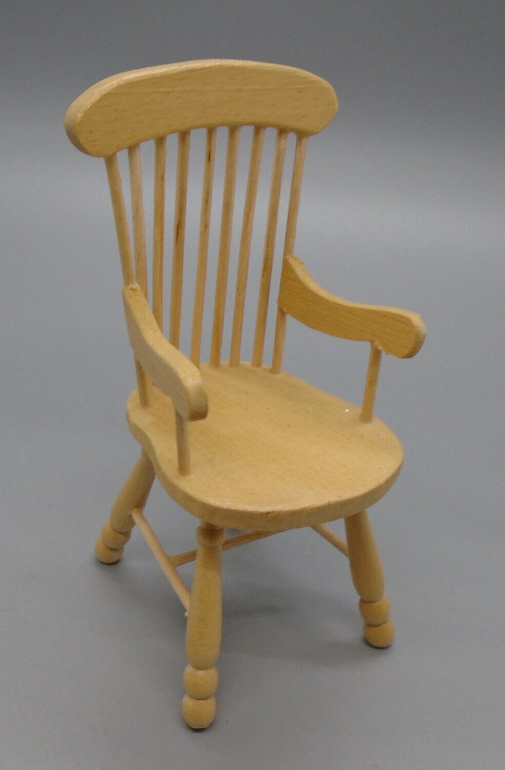 HIGH BACK CHAIR WITH ARMS