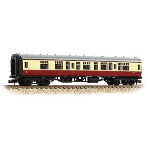 Graham Farish 374-255E BR Mk1 CK Composite Corridor BR Crimson & Cream