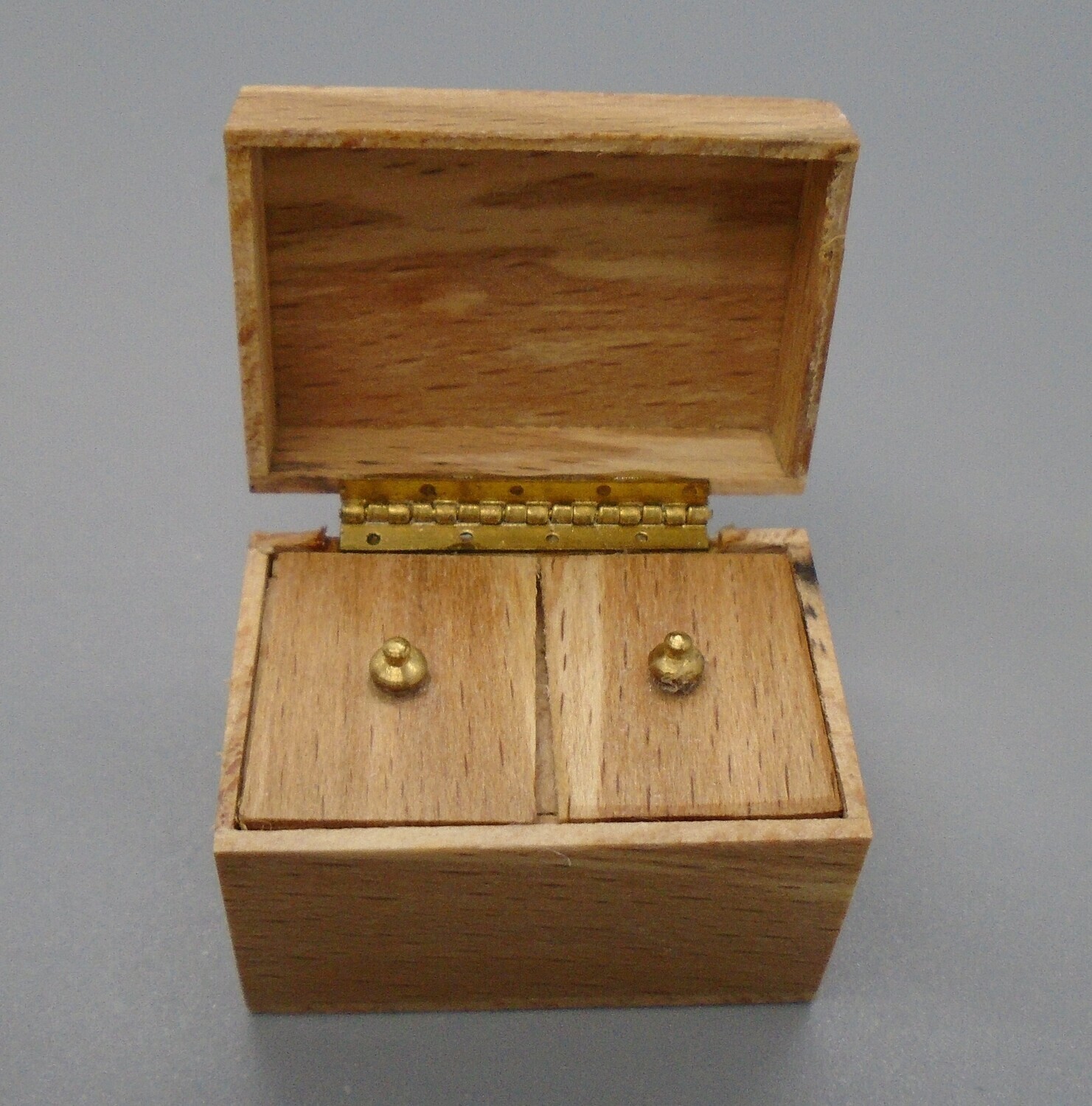 HAND CRAFTED TEA CADDY IN BEECHWOOD