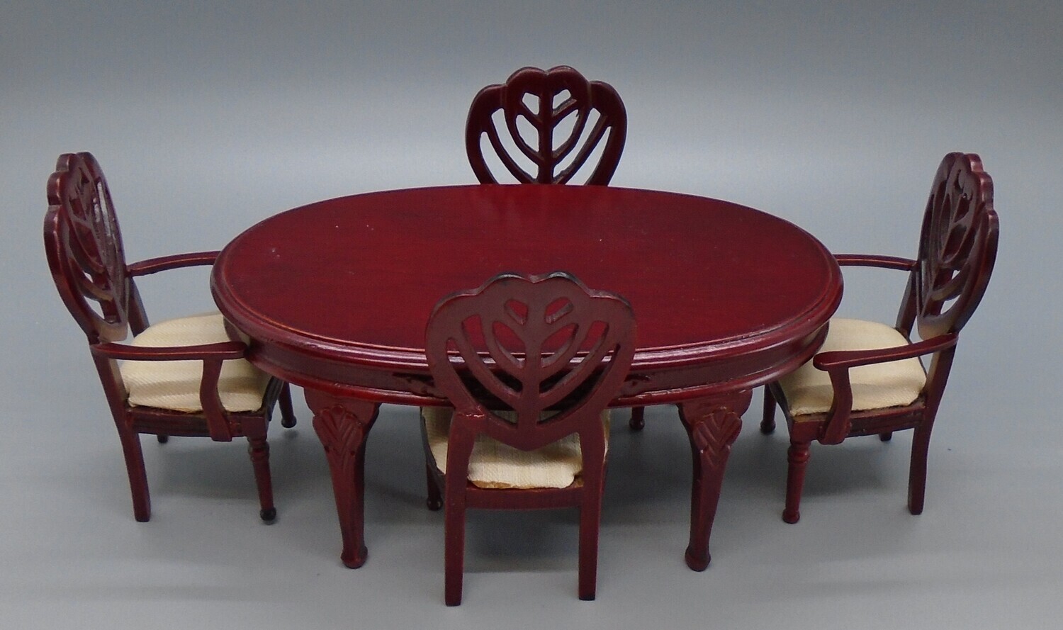 OVAL DINING ROOM TABLE AND 4 CHAIRS