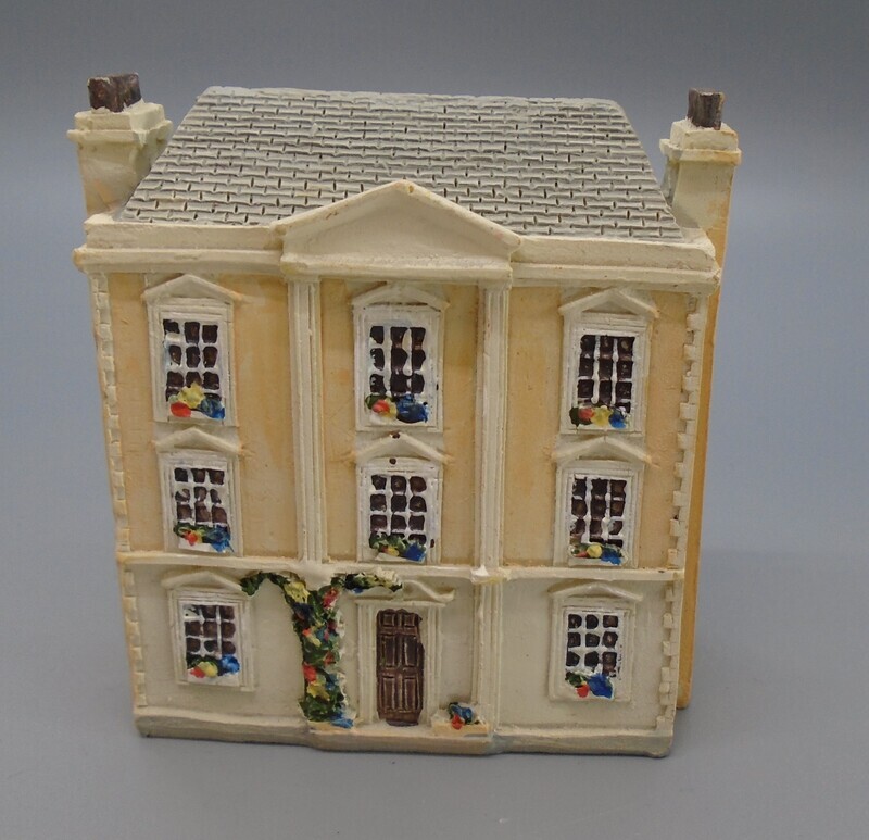 TOY DOLLS HOUSE