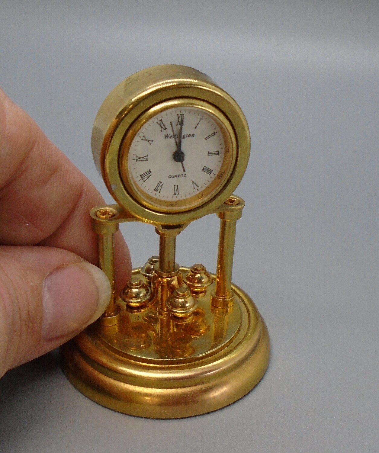 PRE-LOVED LARGE BRASS CLOCK