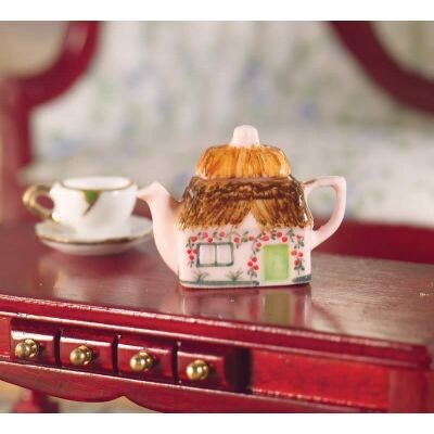 COTTAGE TEA POT