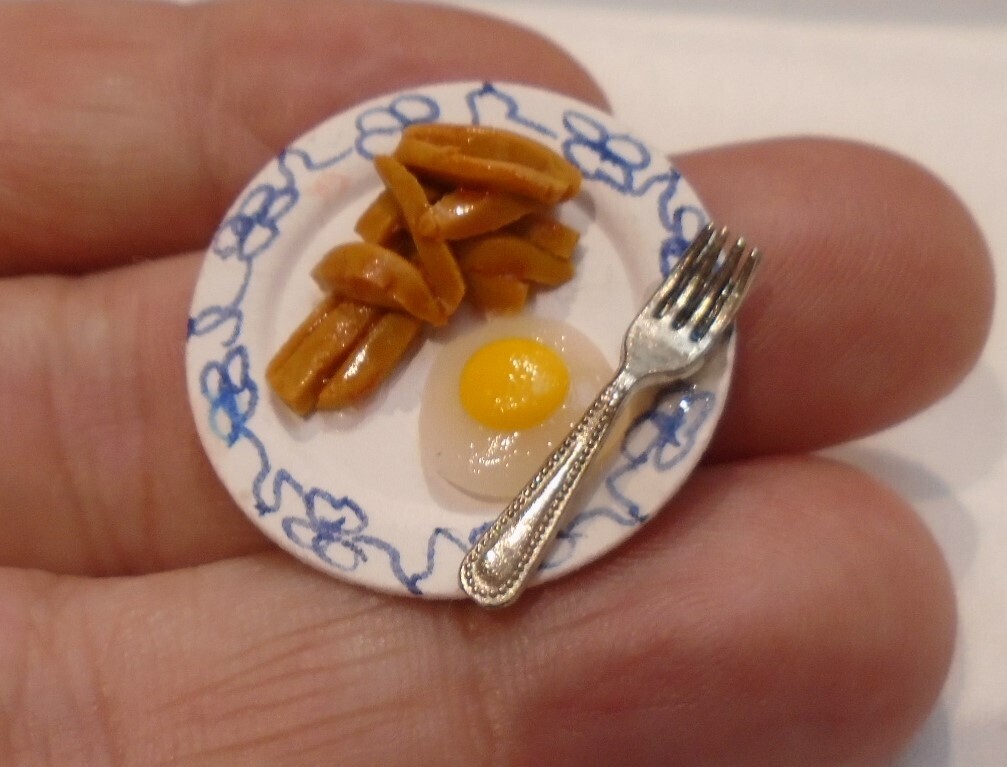 GOOD OLD EGG AND CHIPS