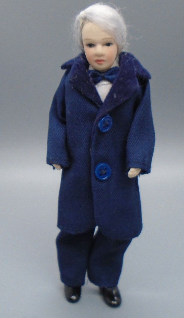 MAN IN BLUE
