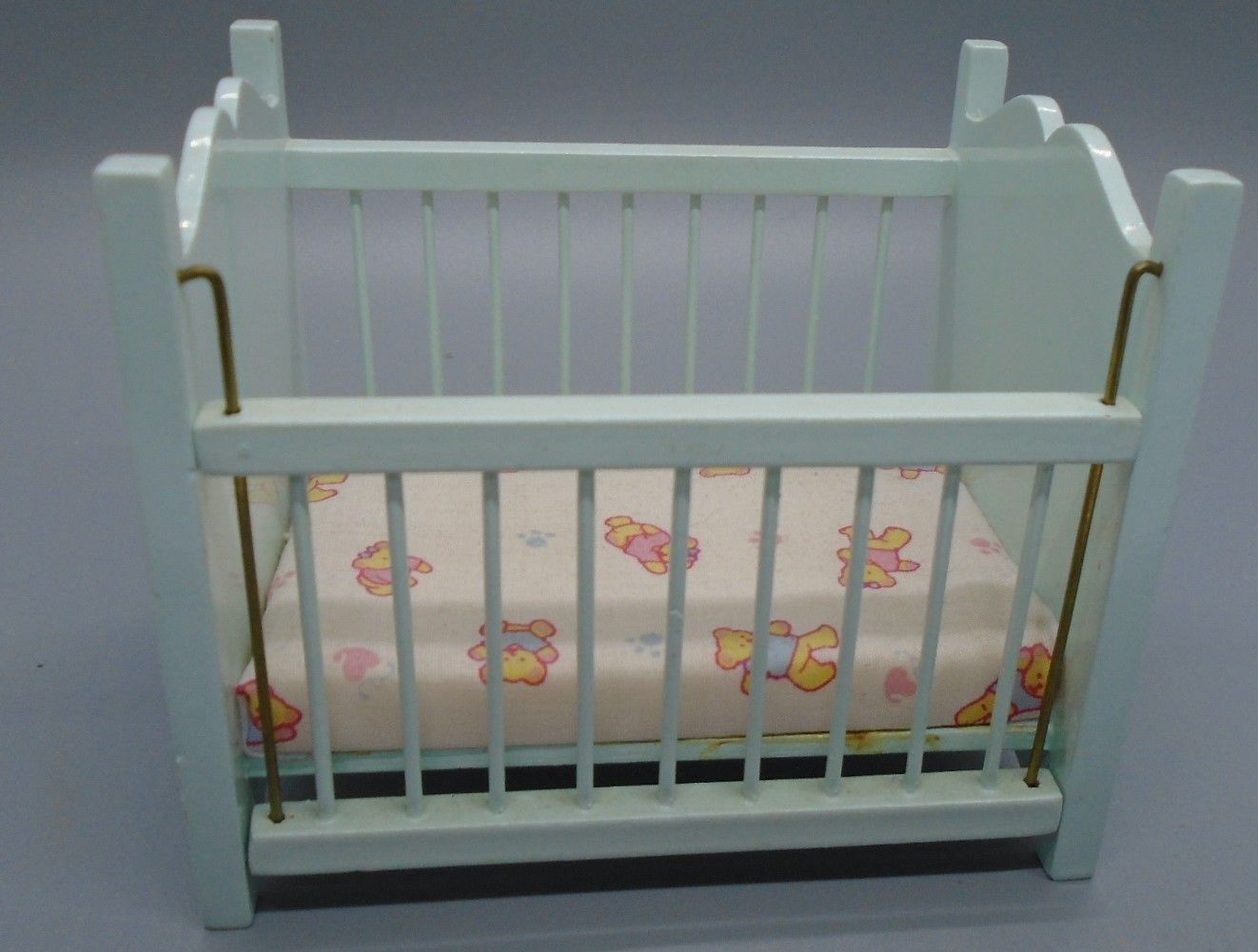 MINT GREEN DROP DOWN SIDE COT - PL4