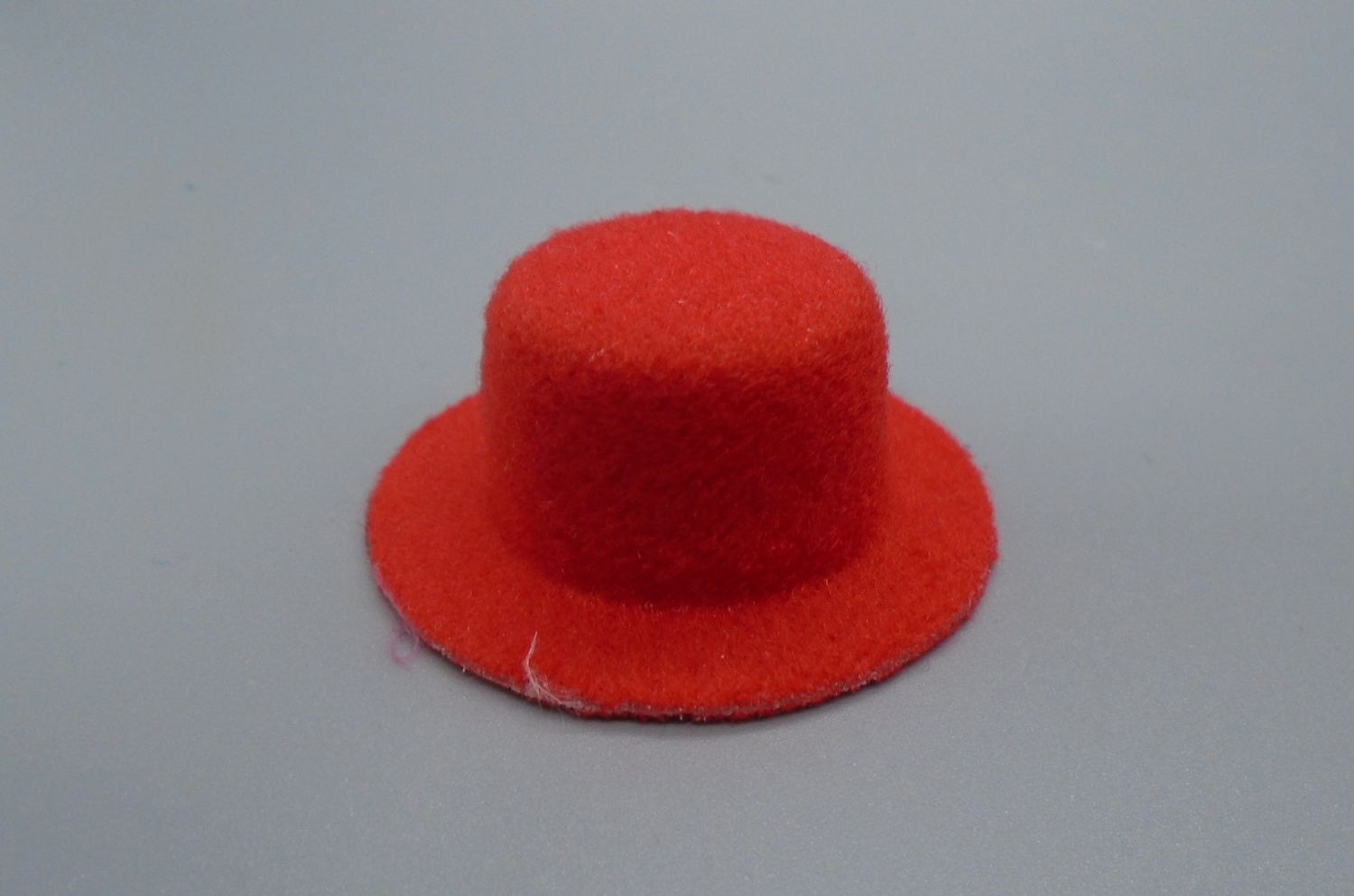 PLAIN HAND CRAFTED HAT PLAIN HAND CRAFTED HAT