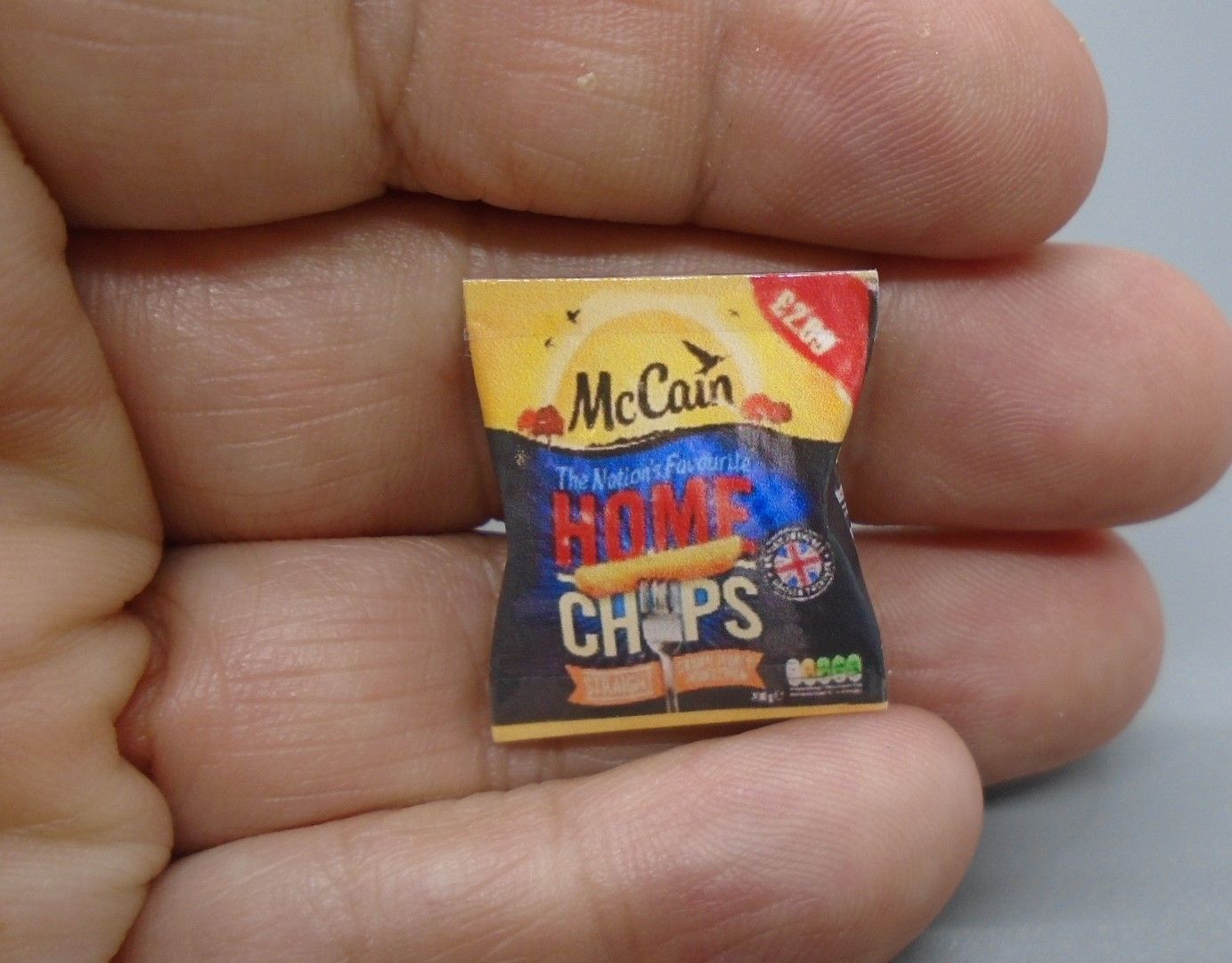 PACKET OF FROZEN CHIPS PACKET OF FROZEN CHIPS