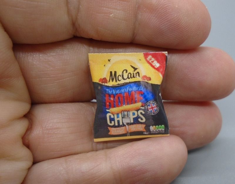 PACKET OF FROZEN CHIPS