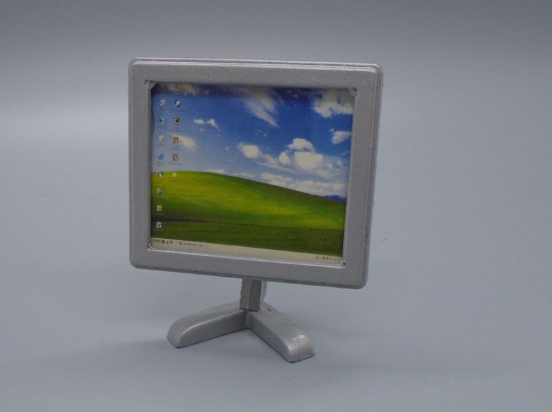 COMPUTER MONITOR