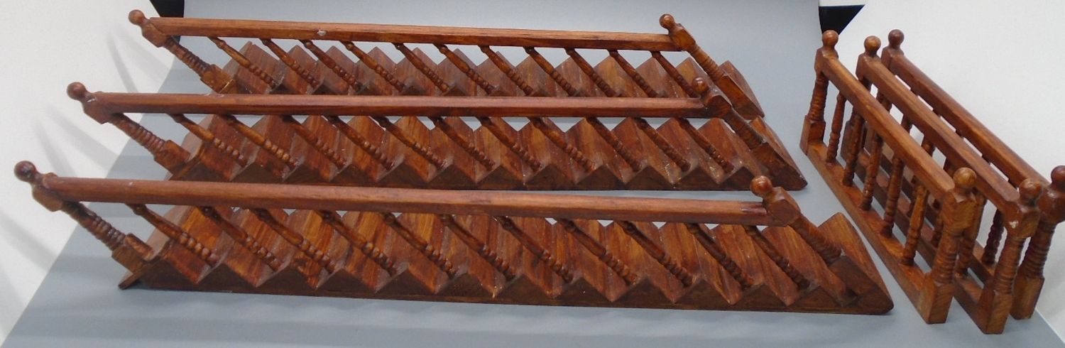 SET OF 3 STAIRS AND RAILINGS