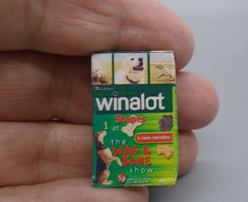 WINALOT DOG FOOD TREATS