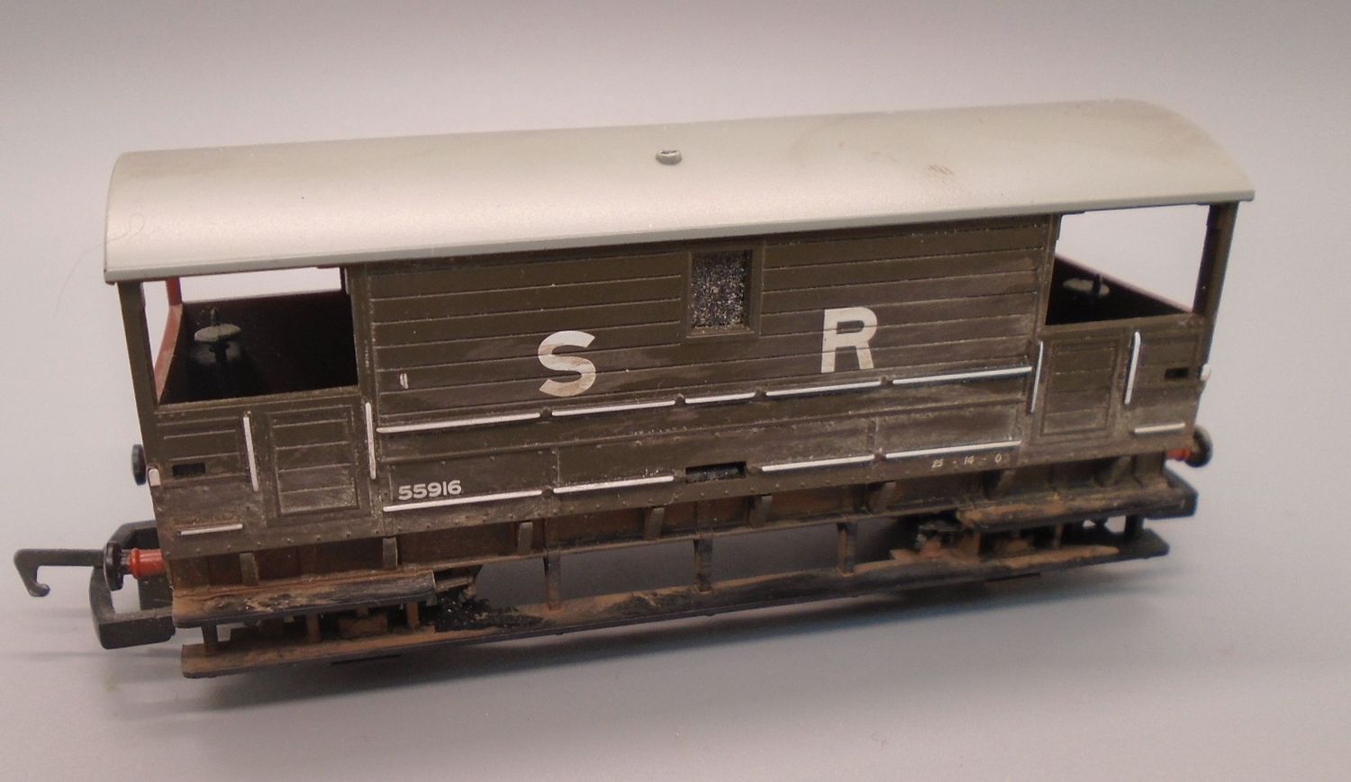 00 GAUGE PRE-LOVED WAGON