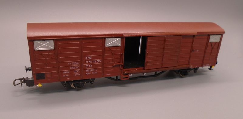 00 GAUGE PRE-LOVED WAGON