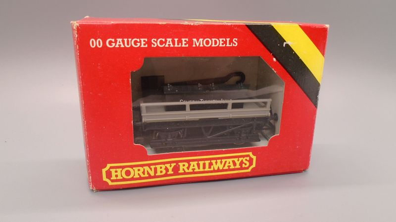 00 GAUGE PRE-LOVED WAGON