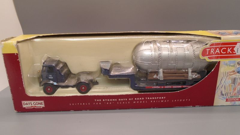 00 GAUGE PRE-LOVED TRACKSIDE ARTIC