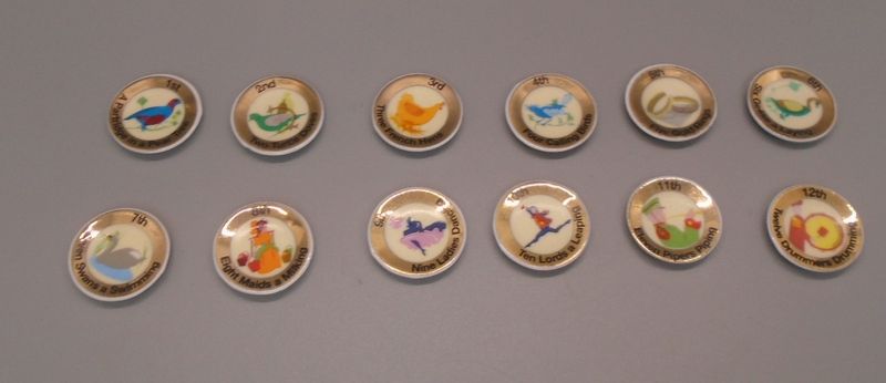 12 PLATES OF CHRISTMAS BY DOLLSHOUSE EMPORIUM