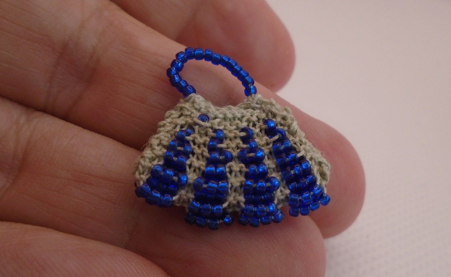BEADED HANDBAG
