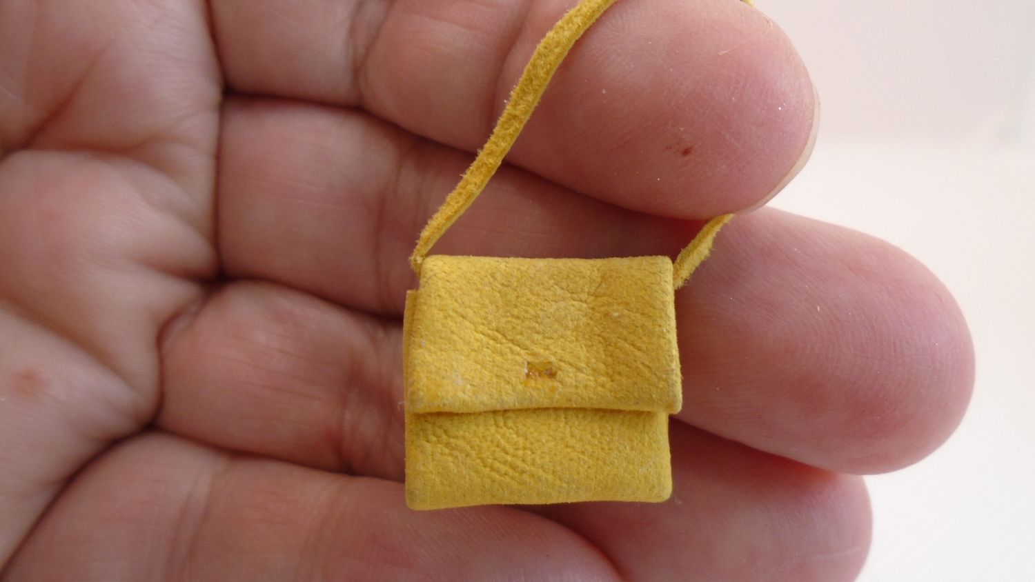 YELLOW HANDBAG YELLOW HANDBAG