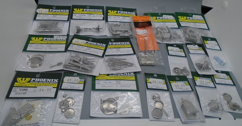 JOB LOT OF METAL KITS FOR DOLLS HOUSE