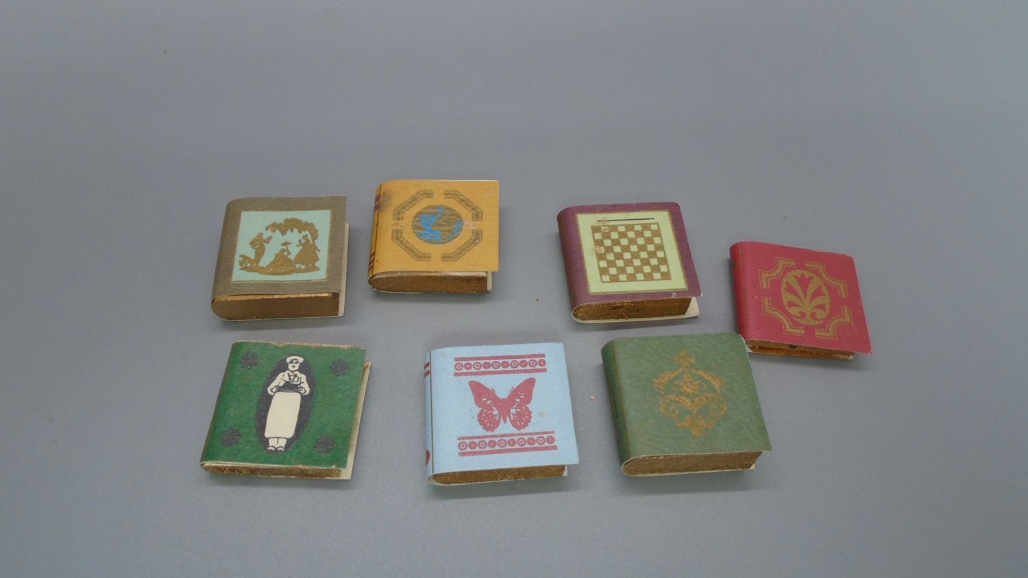 SELECTION OF 7 BOOKS