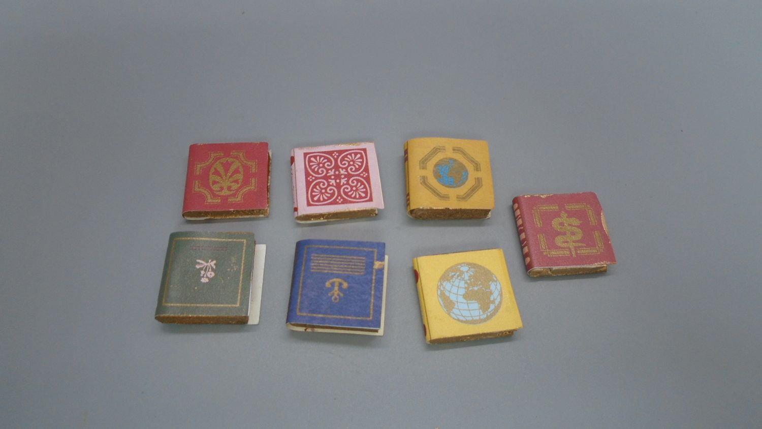 SELECTION OF 7 BOOKS