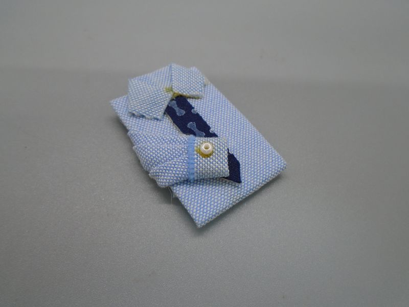 SHIRT WITH TIE