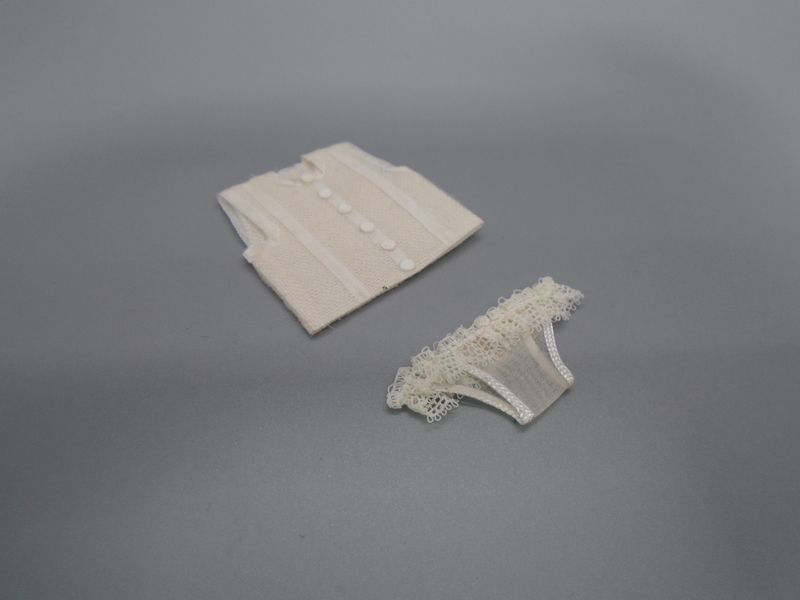 CAMISOLE AND KNICKERS