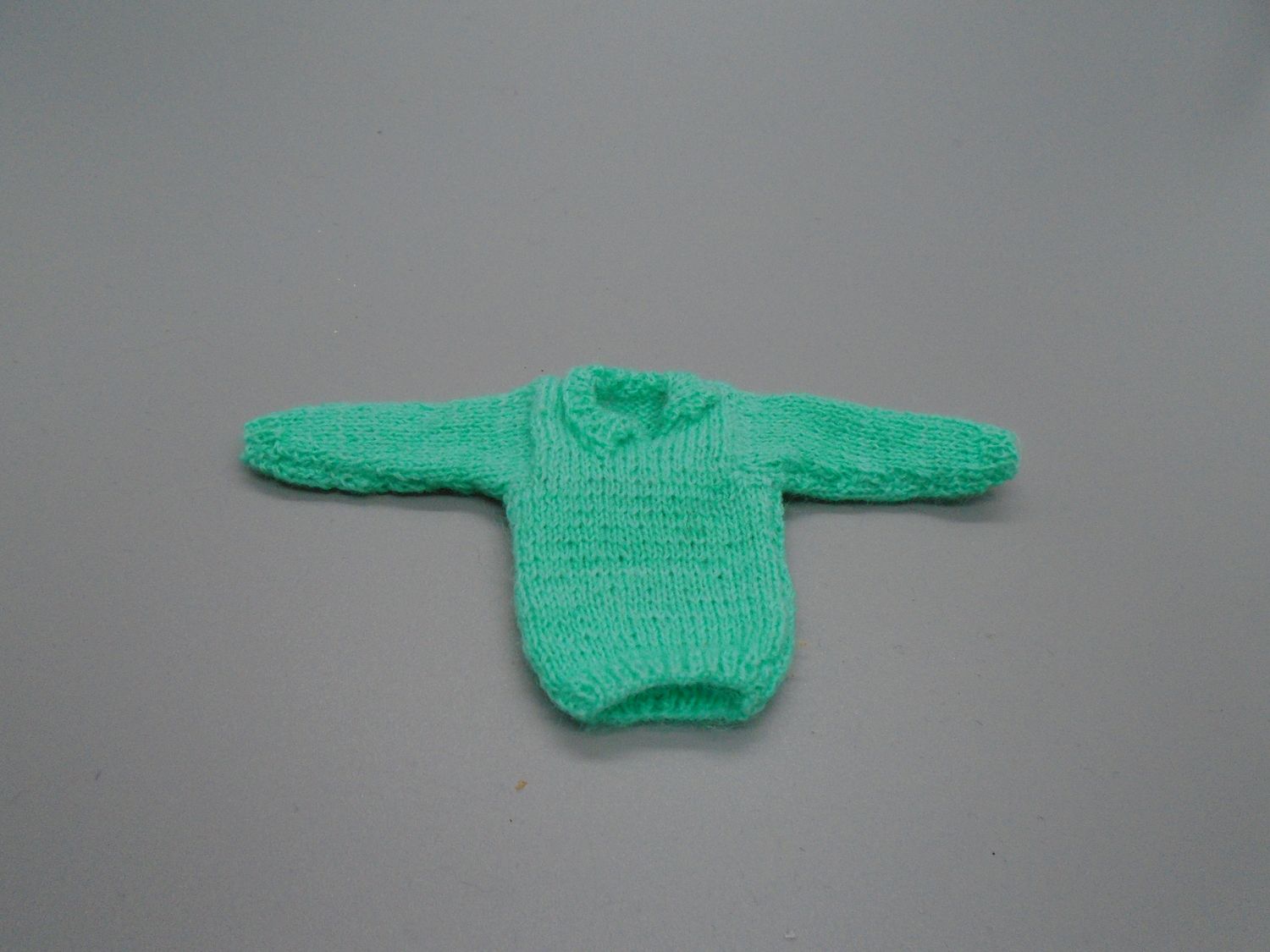 HAND KNITTED JUMPER HAND KNITTED JUMPER