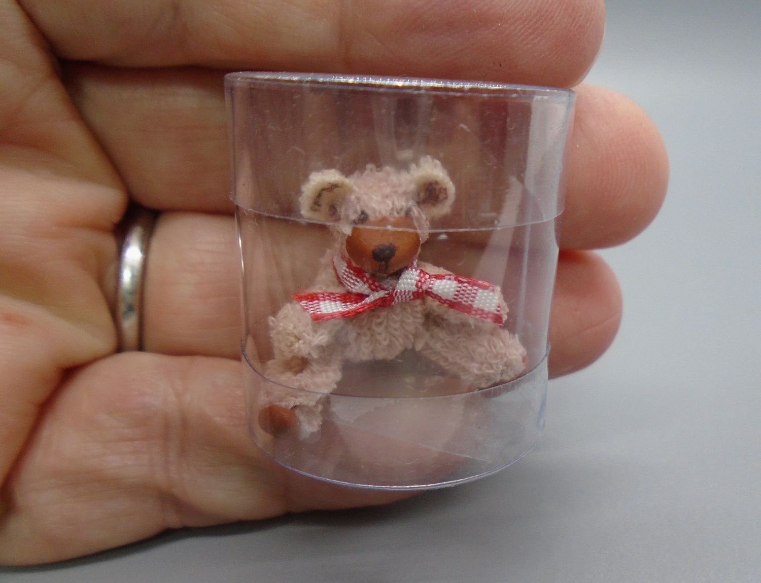 TOY TEDDY BEAR IN PACKAGING