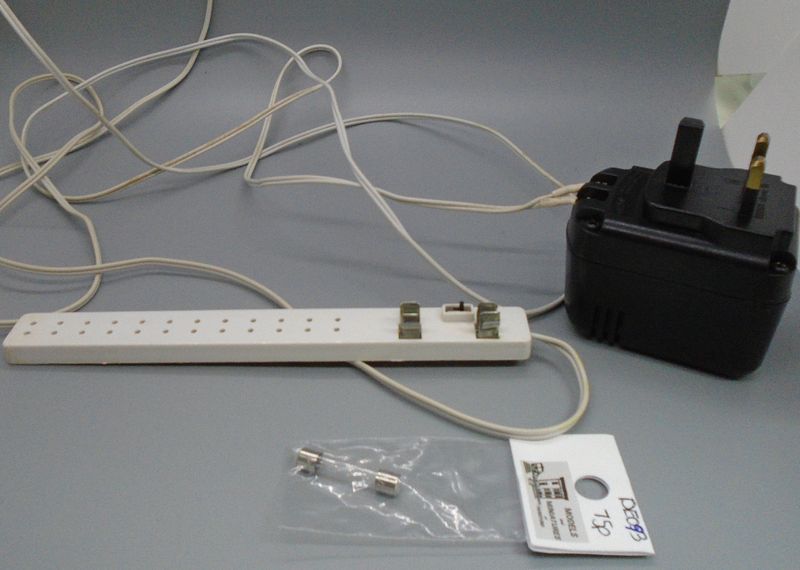 TESTED EX DISPLAY TRANSFORMER AND POWER STRIP