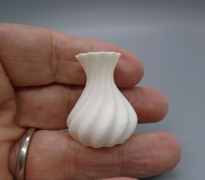 WHITE VASE