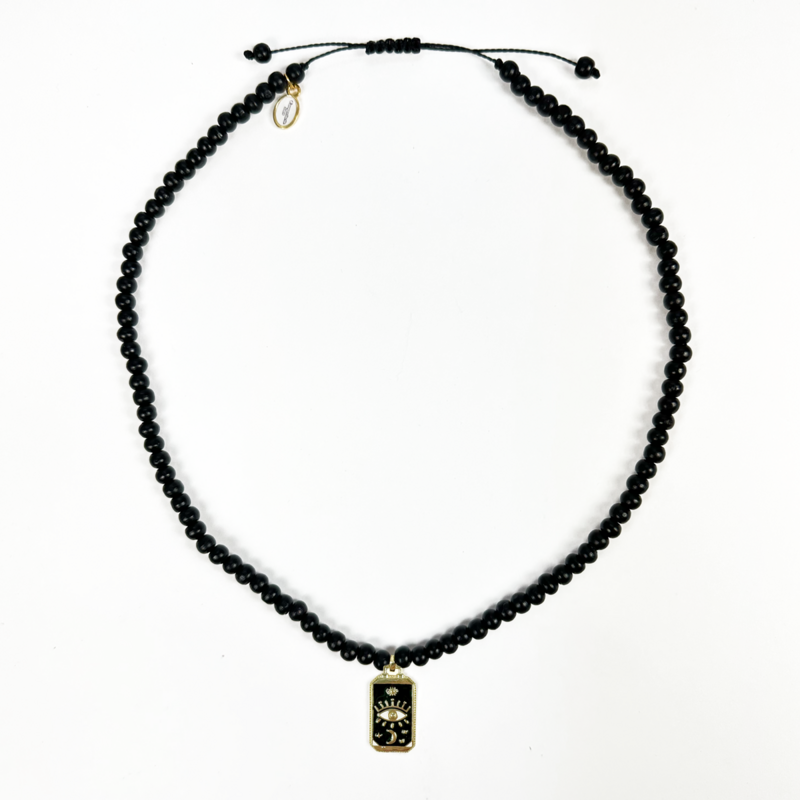 Symbol necklace black with Lucky Charms