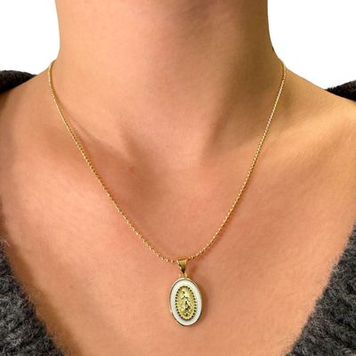 Goldkettchen mit Madonna weiss Goldkettchen mit Madonna weiss