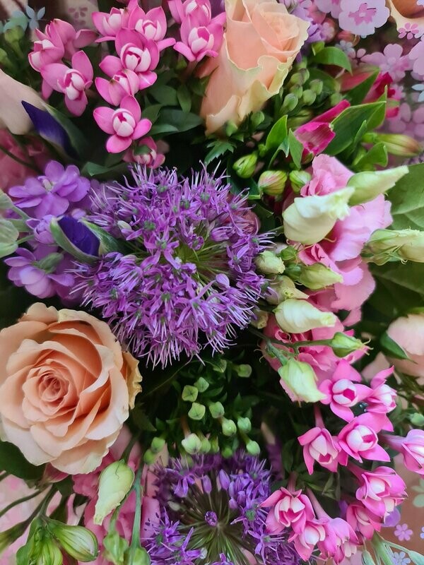 Peach, pinks and purples