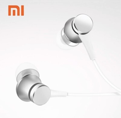 XIAOMI CUFFIE IN EAR PISTON BASIC 3,5mm CON MICROFONO INTEGRATO XIAOMI CUFFIE IN EAR PISTON BASIC 3,5mm CON MICROFONO INTEGRATO