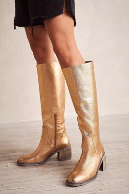 ESSENTIAL TALL SLOUCH BOOT IN METALLIC GOLD